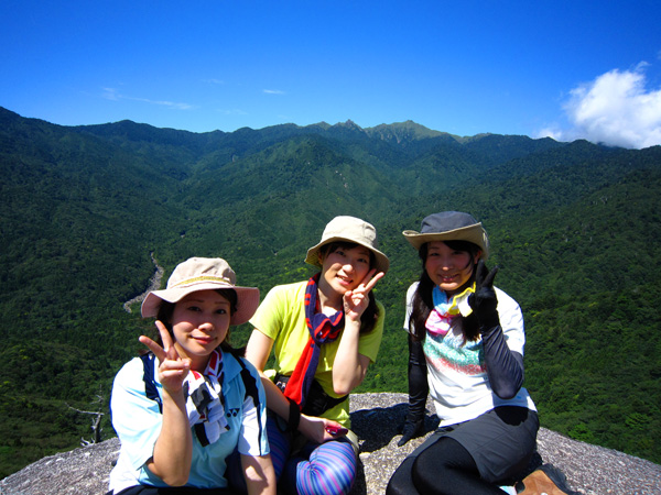 女性3人で行く 白谷雲水峡トレッキングツアー 屋久島ガイドブログ